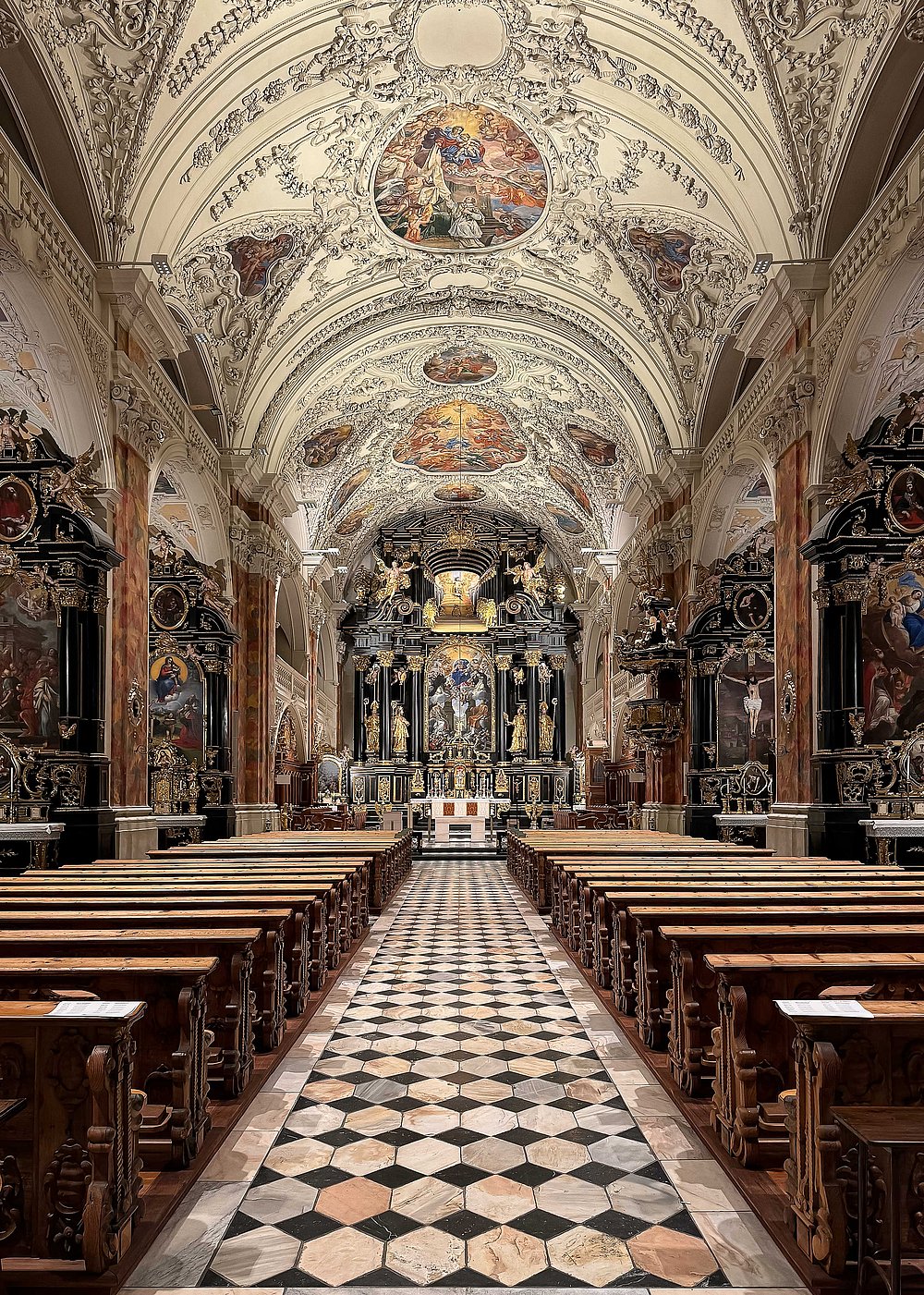 stifskirche_wilten_photo_christian_ragg_02