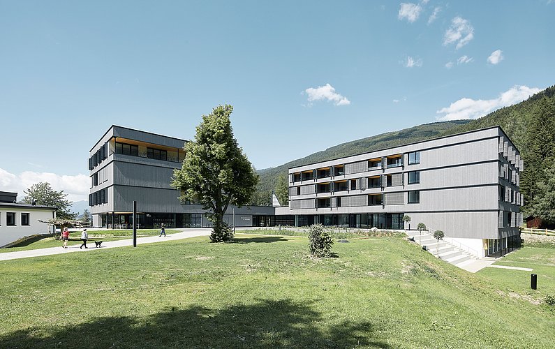 bildungshaus_st_michael_pfons_schreyerdavid_02
