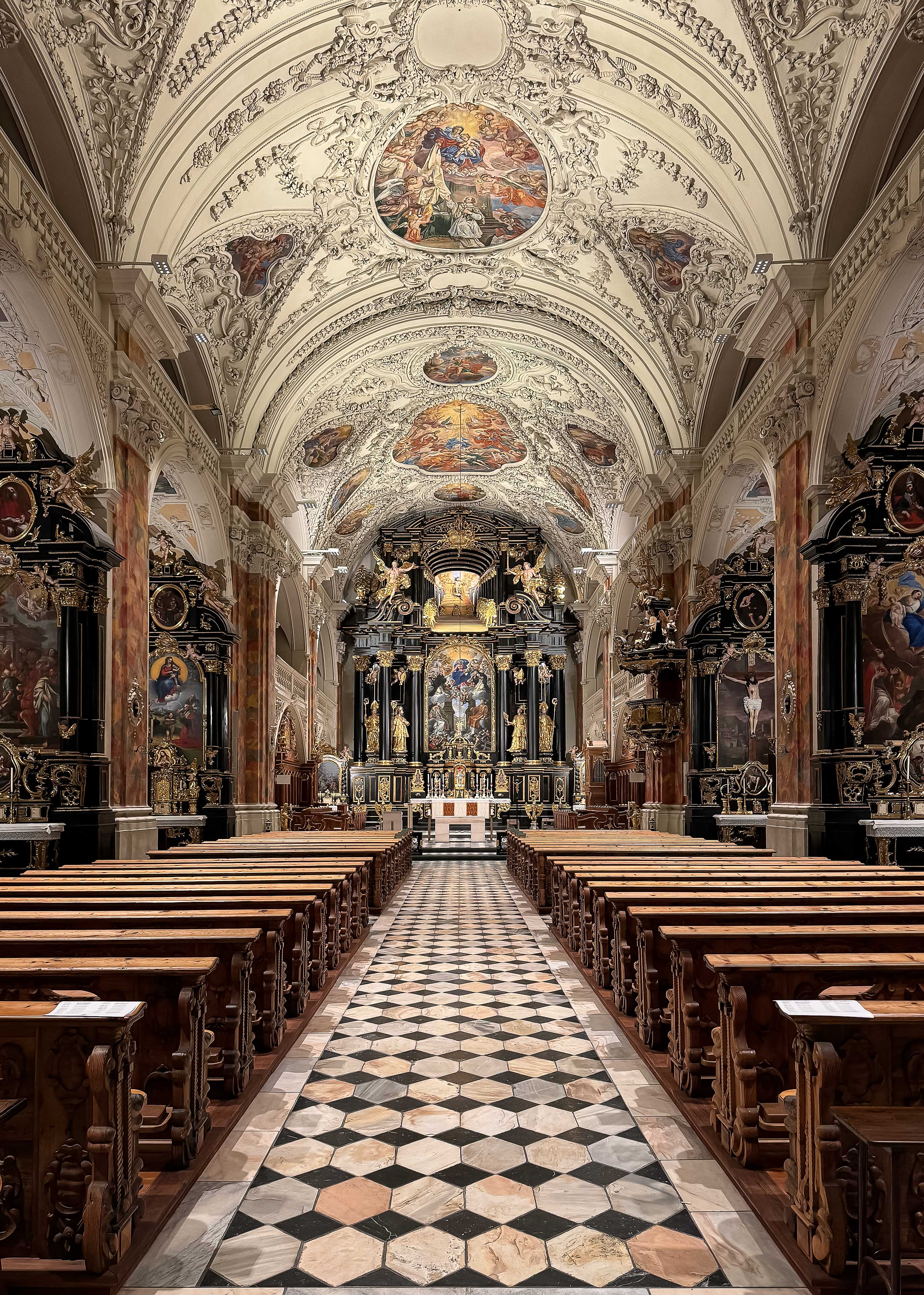 stifskirche_wilten_photo_christian_ragg_02