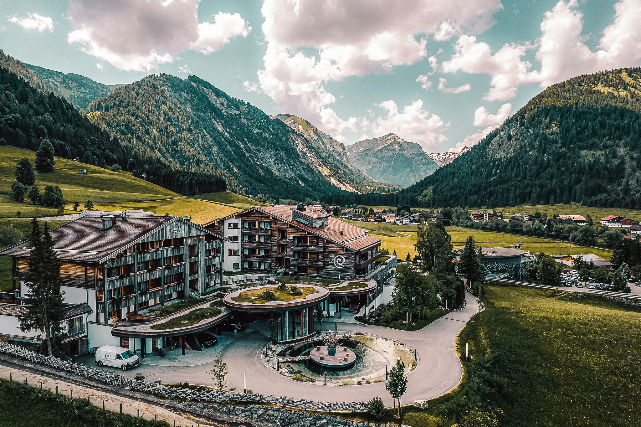 hotel_jungbrunn_der_gutzeitort_tannheim_tirol_02